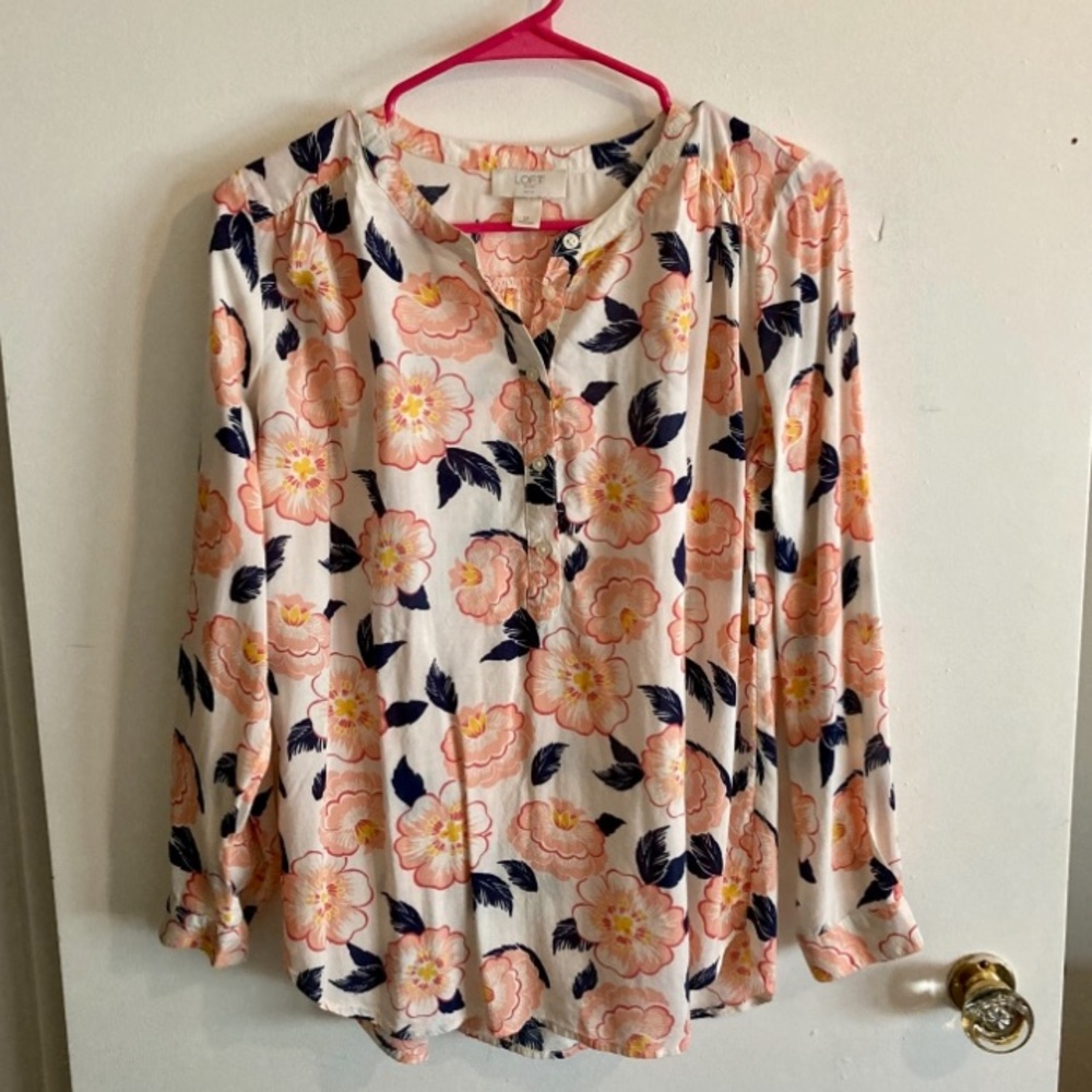 New ⭐️ LOFT Outlet Stunning Orange Floral Blouse w/ Leaves Half ButtonDown Shirt